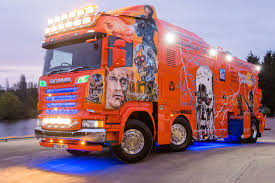 Durable commercial bodywork for utility vehicles